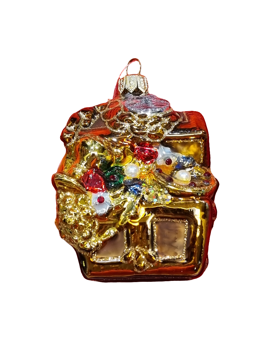 European Glass Christmas ornament of a Treasure Chest (0)