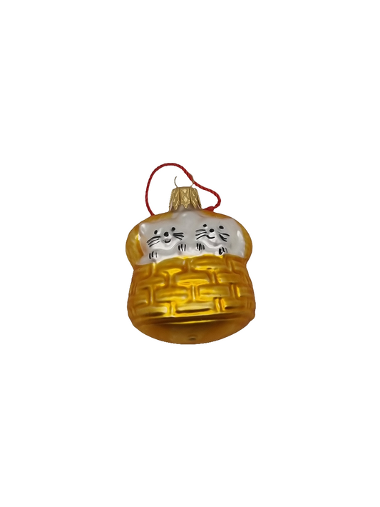 European Glass Christmas ornament of a Cats| Kittens in basket (F)