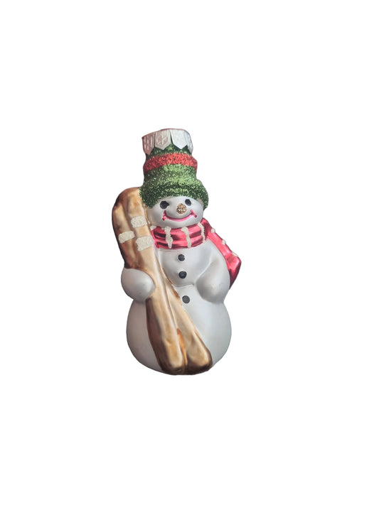 Snowman with Red and Green Accessories (C)